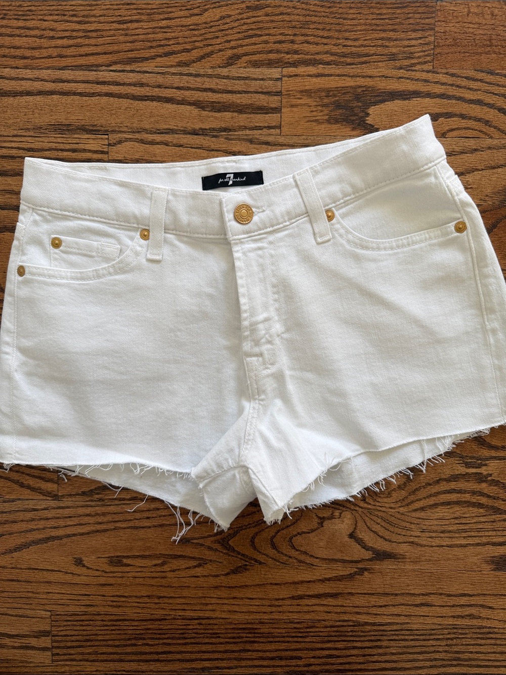7 for all mankind White Denim Shorts Size 26